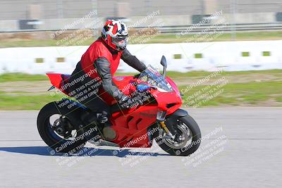 media/Jan-20-2023-Fastrack Riders (Fri) [[f2ad32aba3]]/Level 1/session 3 turn 9/
